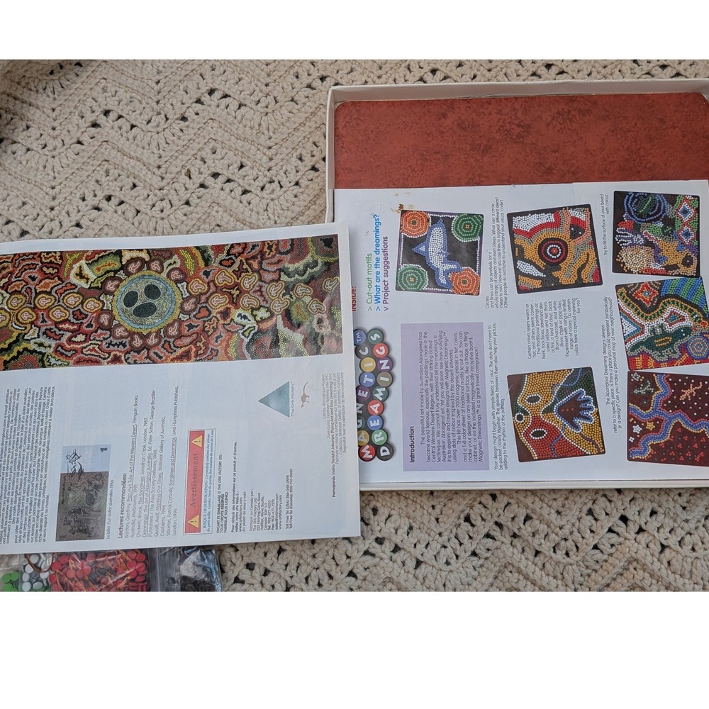 Magnetic Dreamings‎ Art Kit 2000+ Pieces Double Sided Board Aboriginal Motifs 7+ - Picture 4 of 4